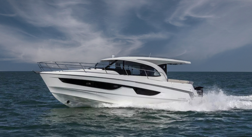 Beneteau Boat Insurance - Stoneways Marine