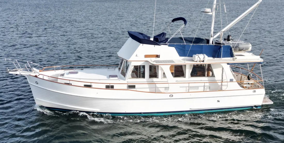 Grand Banks Motorboat Insurance - Stoneways Marine