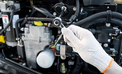 Motorboat Engine Maintenance 